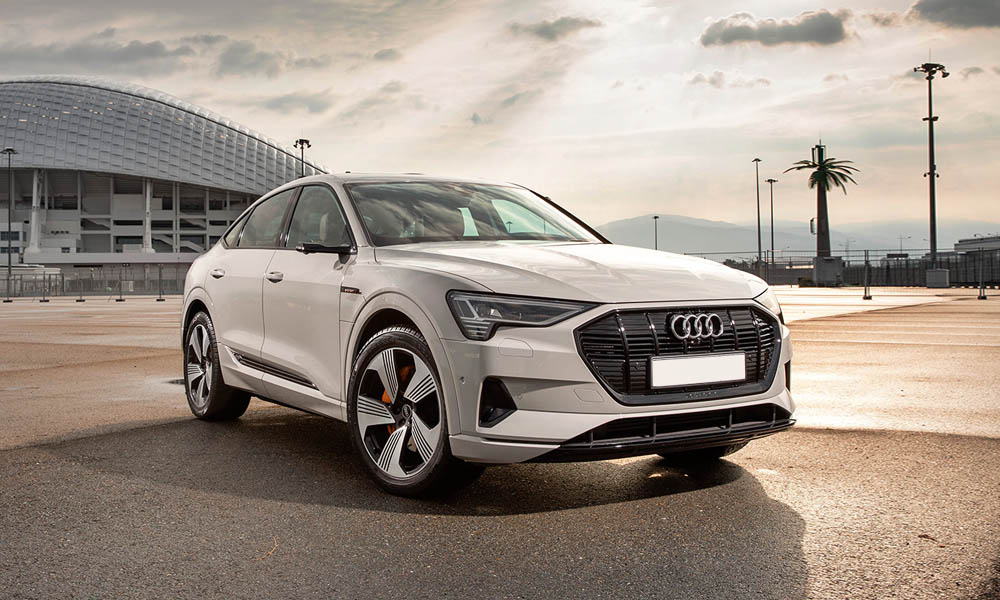 Замена водительских удостоверений в 2024 году. Кому придётся пересдавать на права?