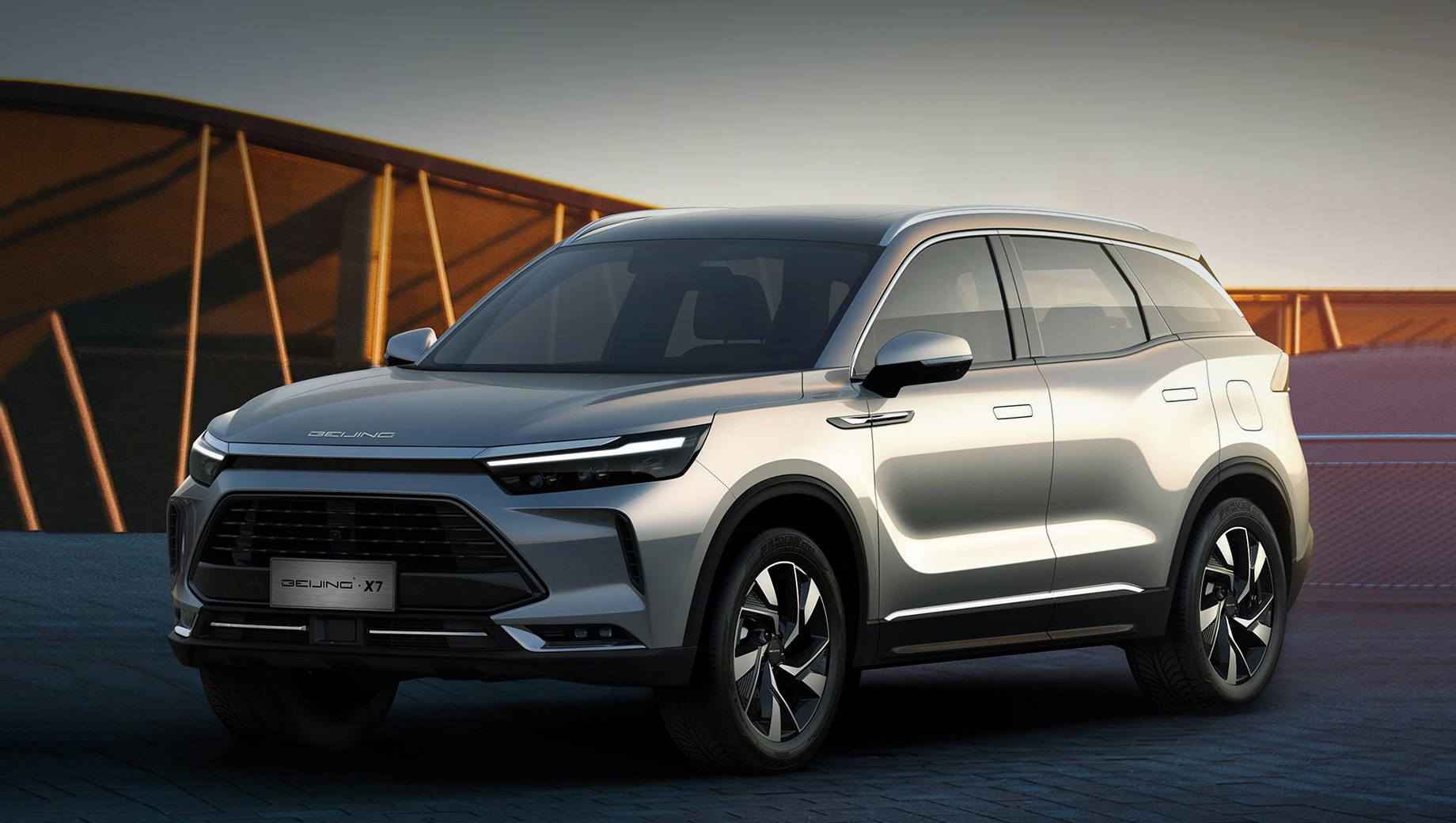 Российских моделей BAIC стало больше. АВТОТОР сообщил о старте производства BAIC X7.